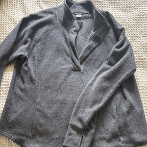Old Navy Charcoal 1/2 zip fleece jacket
